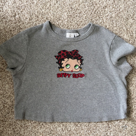 Betty Boop Cropped Top Short Sleeve 100%Cotton
Size XL Y2K - Picture 8 of 8